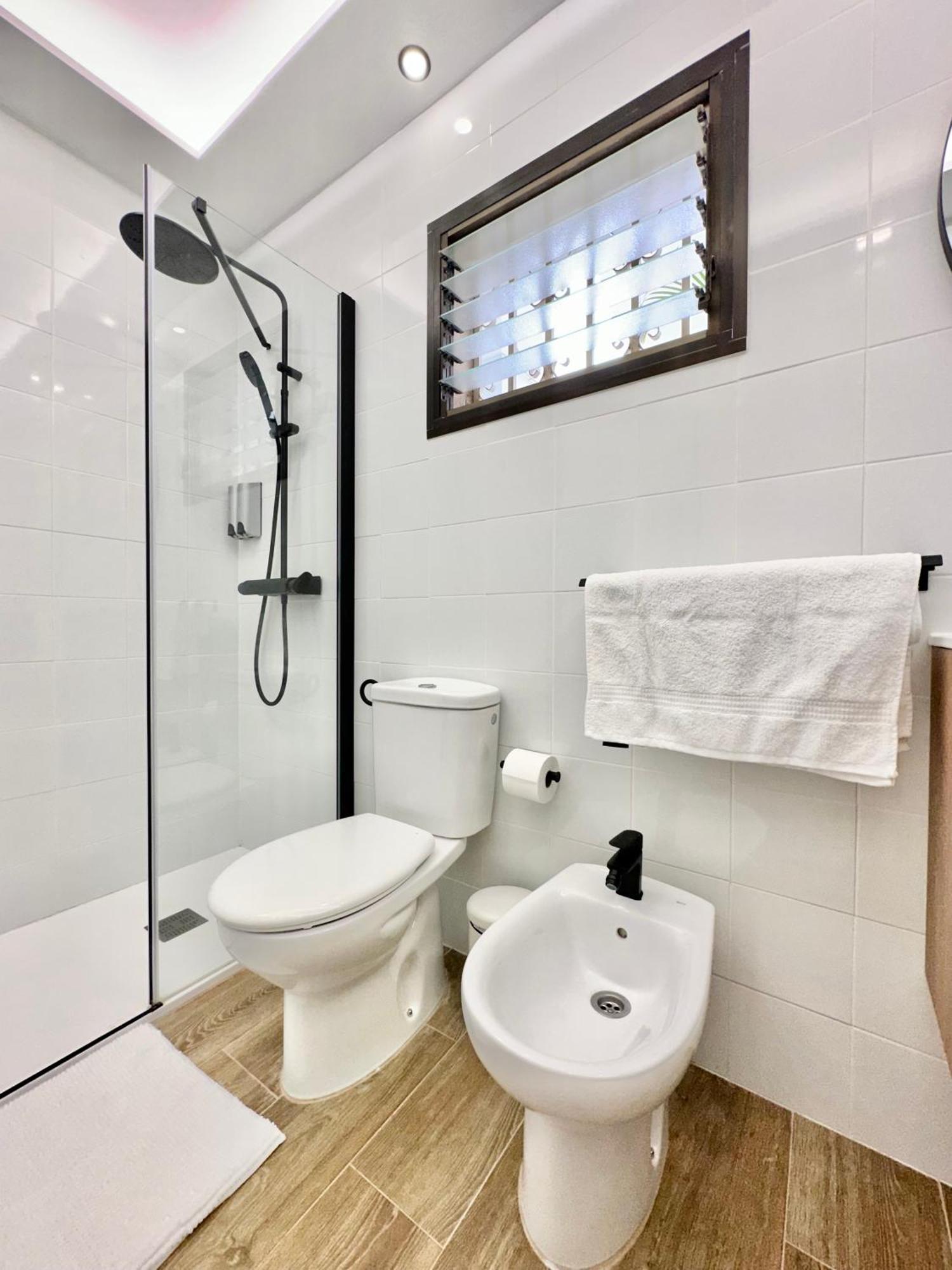 Pool Views Terrace Apartment Los Cristianos  Exterior foto