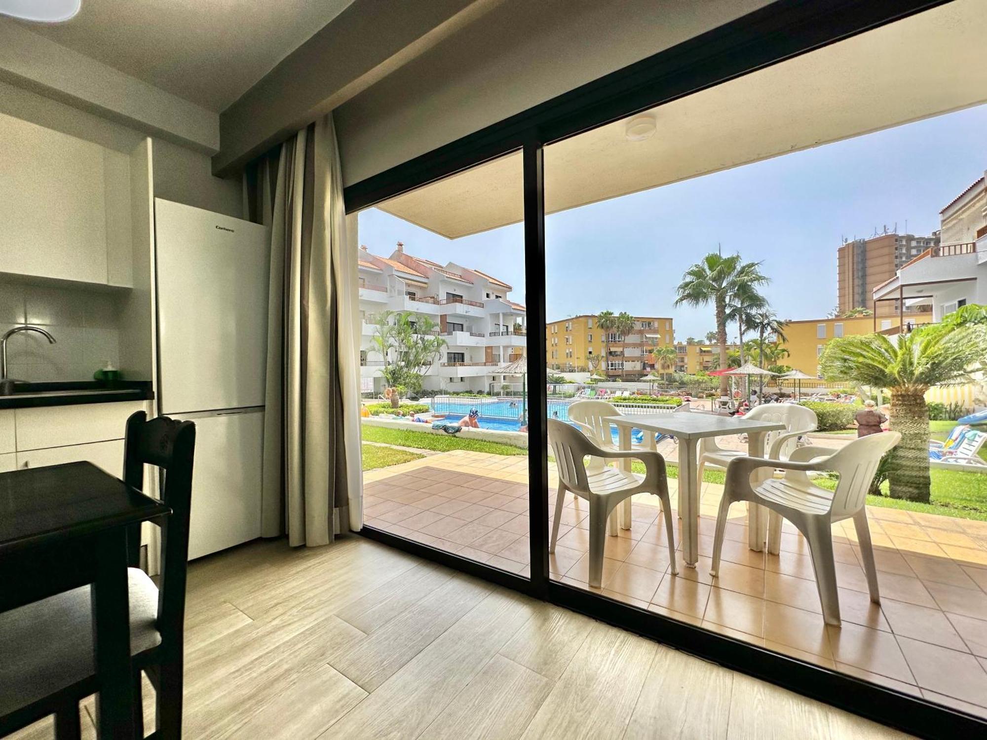 Pool Views Terrace Apartment Los Cristianos  Exterior foto