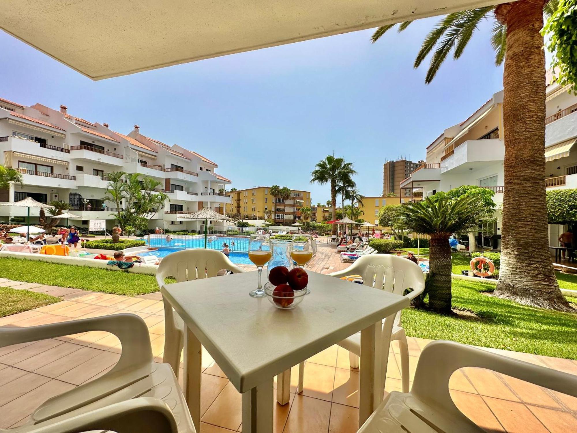 Pool Views Terrace Apartment Los Cristianos  Exterior foto